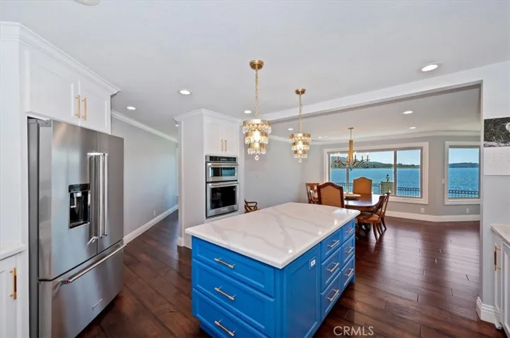 39085 North Shore Drive, Fawnskin, California 92333