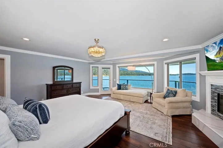 39085 North Shore Drive, Fawnskin, California 92333