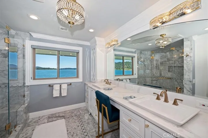 39085 North Shore Drive, Fawnskin, California 92333