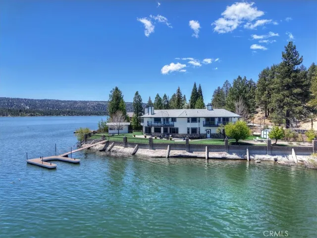39085 North Shore Drive, Fawnskin, California 92333