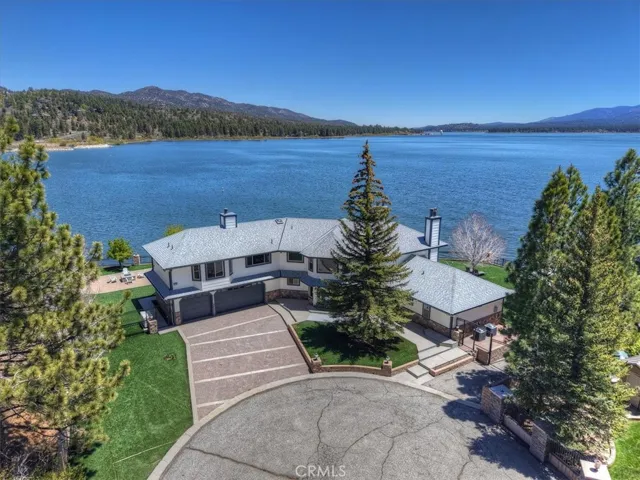 39085 North Shore Drive, Fawnskin, California 92333