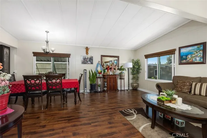 Dinning Room 3