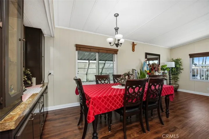 Dinning Room 1
