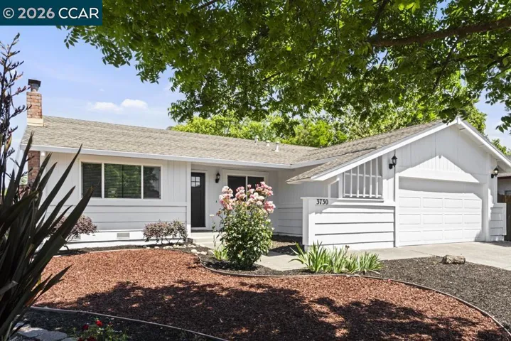 3730 Skyview Dr, Santa Rosa, California 95403