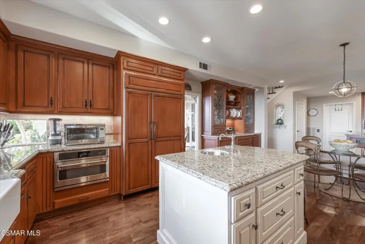 24-4247 Kingsview Road-29