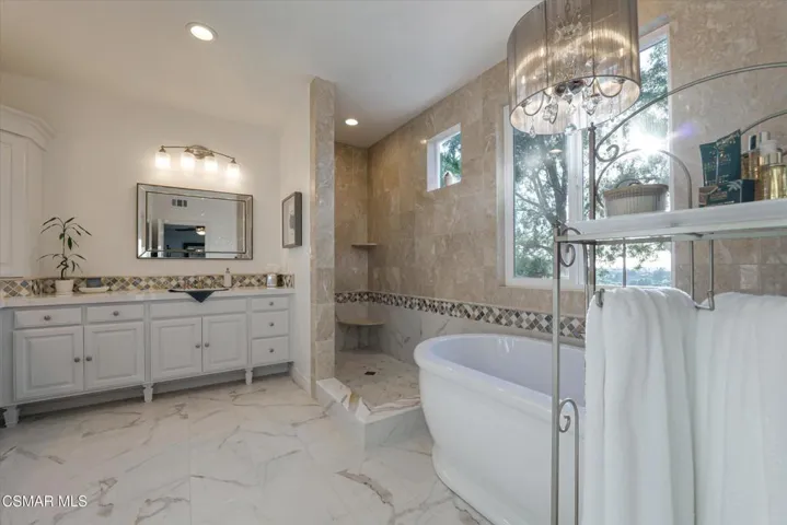 48-4247 Kingsview Road-53