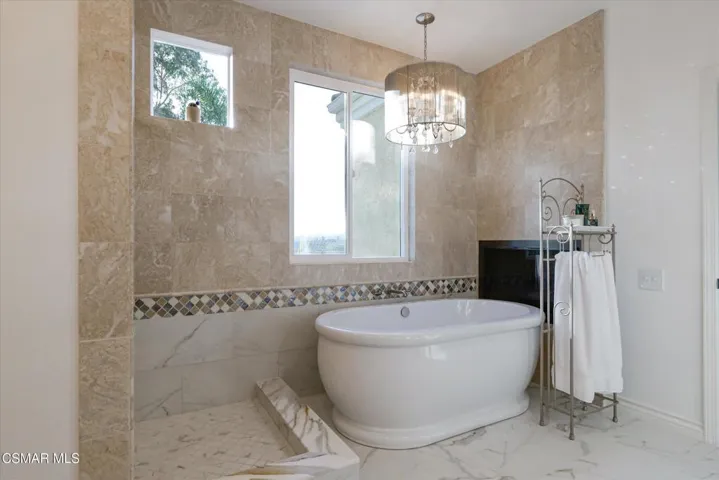 51-4247 Kingsview Road-56