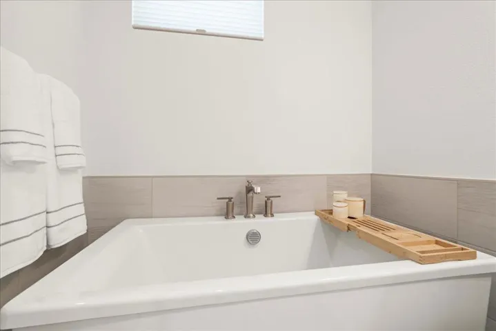 15040 Briggs Court, Los Gatos, California 95032