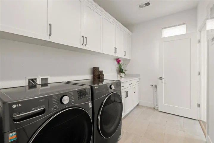 15040 Briggs Court, Los Gatos, California 95032
