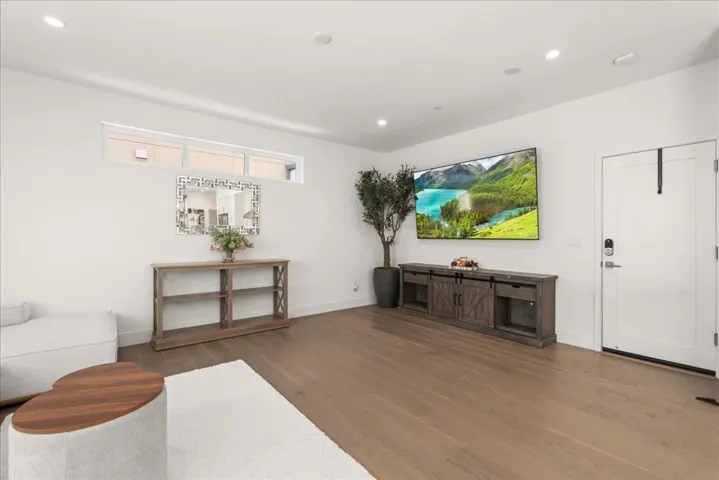 15040 Briggs Court, Los Gatos, California 95032