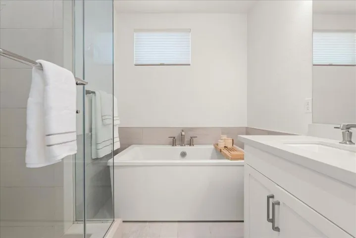 15040 Briggs Court, Los Gatos, California 95032