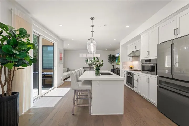 15040 Briggs Court, Los Gatos, California 95032