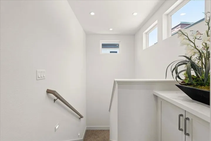 15040 Briggs Court, Los Gatos, California 95032