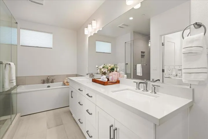 15040 Briggs Court, Los Gatos, California 95032