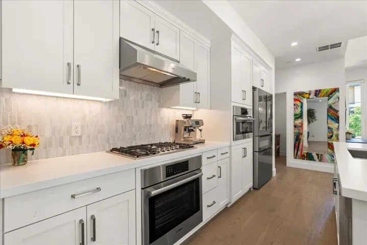 15040 Briggs Court, Los Gatos, California 95032