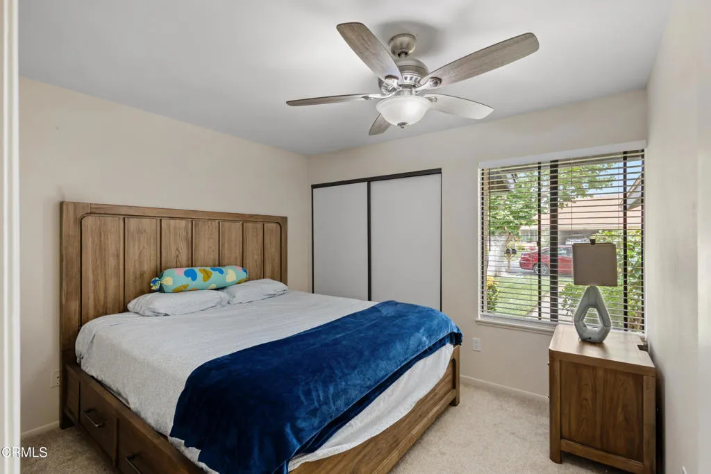 22218 interior bedroom 2b