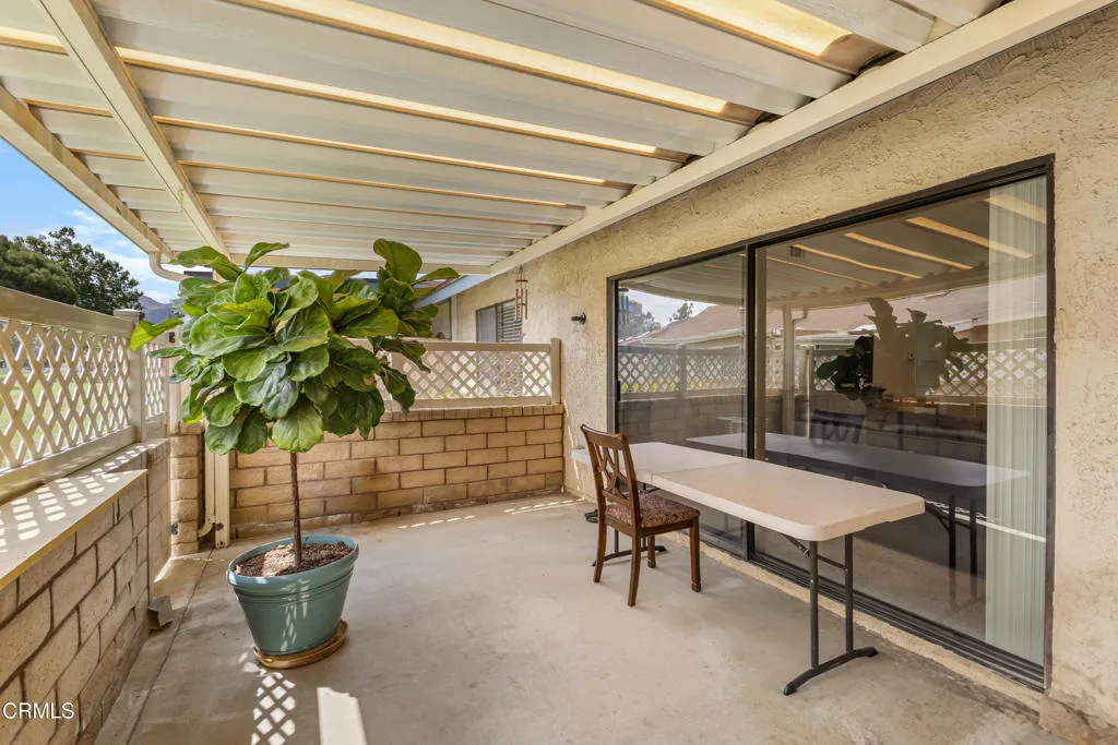 22218 patio 2