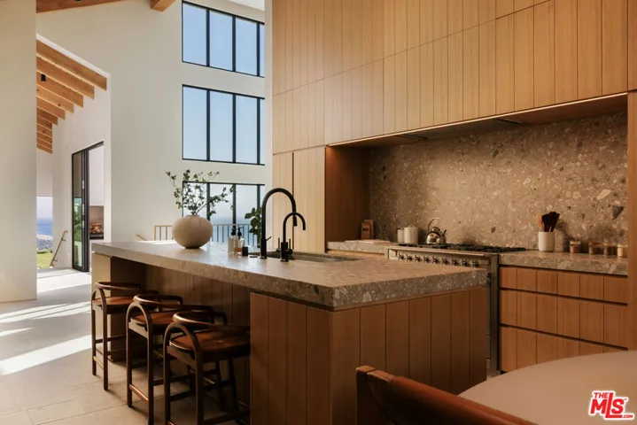 5941 Trancas Canyon Road, Malibu, California 90265