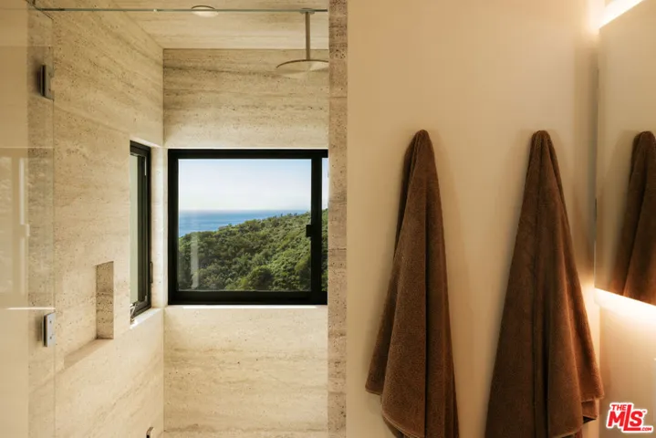 5941 Trancas Canyon Road, Malibu, California 90265
