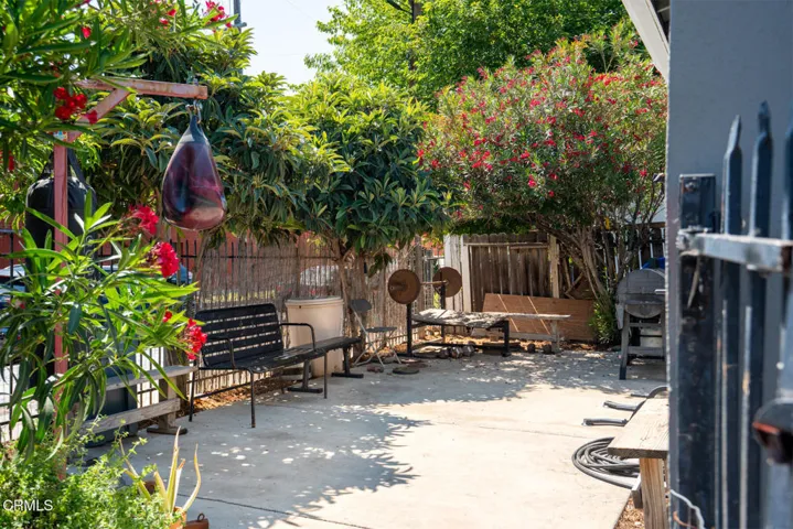119 E Avenue 36,