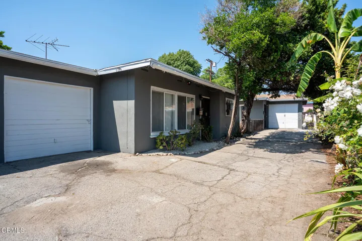 119 E Avenue 36,