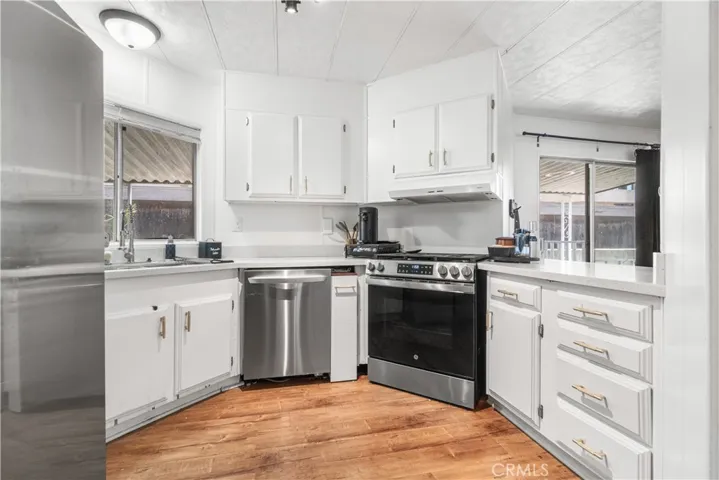 Kitchen 1