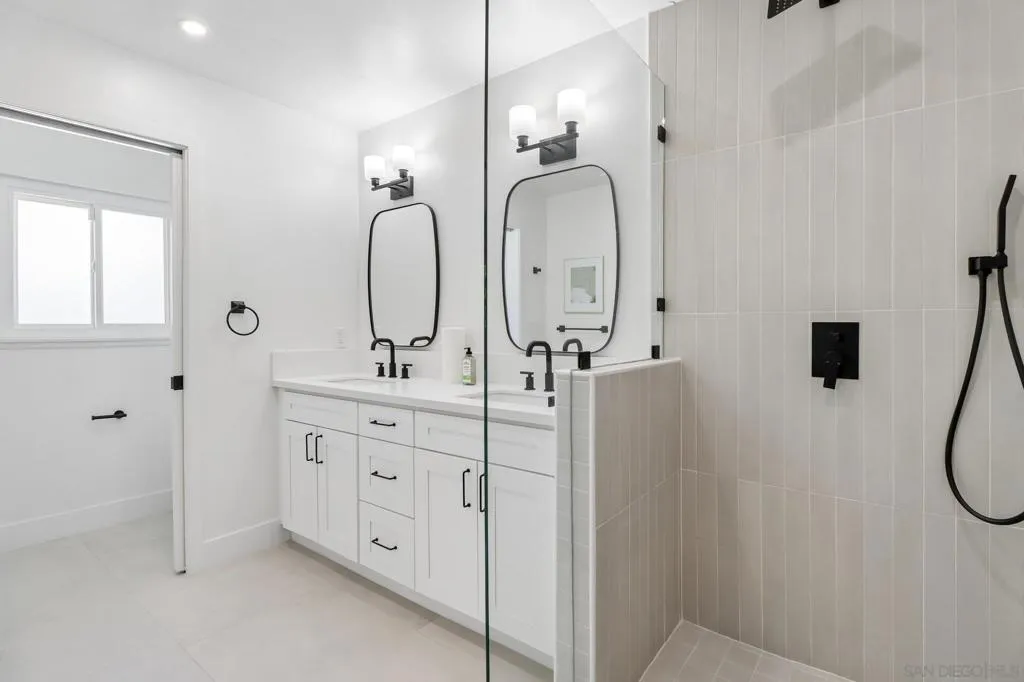 Primary Bath/Spa