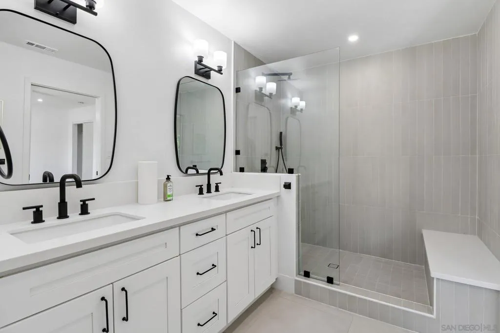 Primary Bath/Spa