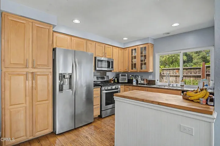 021_f8-020_499