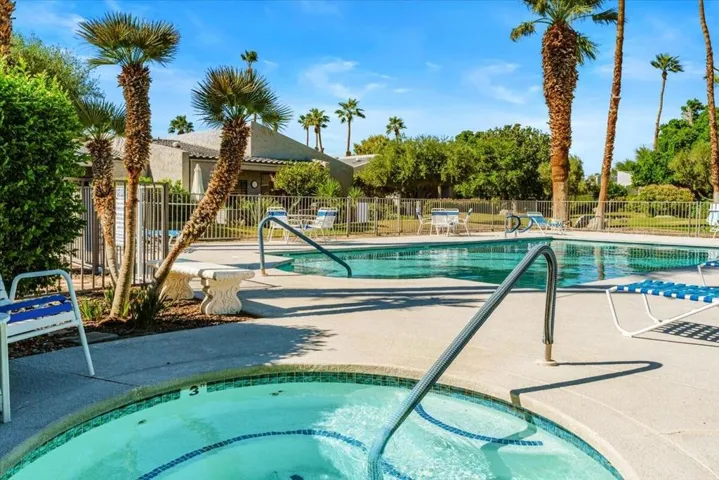 23-2620 N Whitewater Club Dr-26
