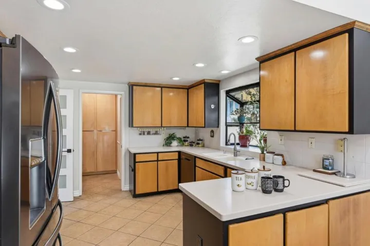 10112 Adelheid Court, Cupertino, California 95014