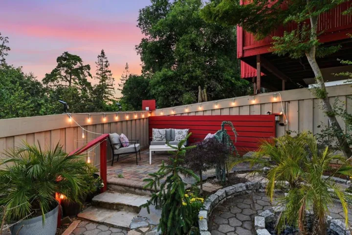 10112 Adelheid Court, Cupertino, California 95014