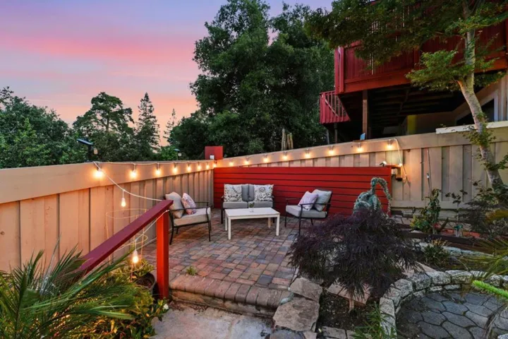 10112 Adelheid Court, Cupertino, California 95014