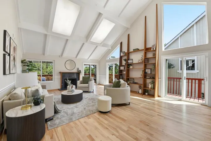 10112 Adelheid Court, Cupertino, California 95014