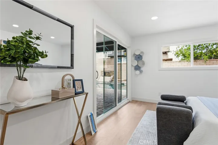 521 W Memory, Santa Ana, California 92706