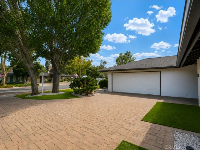 521 W Memory, Santa Ana, California 92706