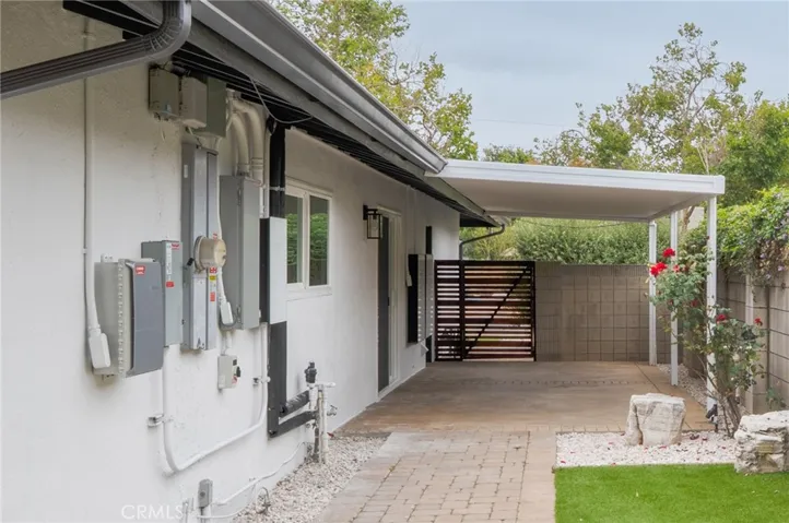 521 W Memory, Santa Ana, California 92706