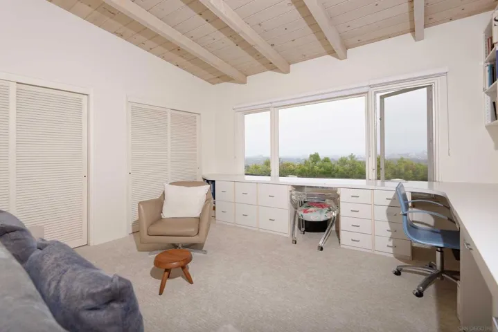 7231 Rue Michael, La Jolla, California 92037