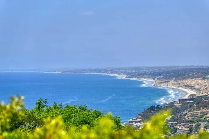 7231 Rue Michael, La Jolla, California 92037