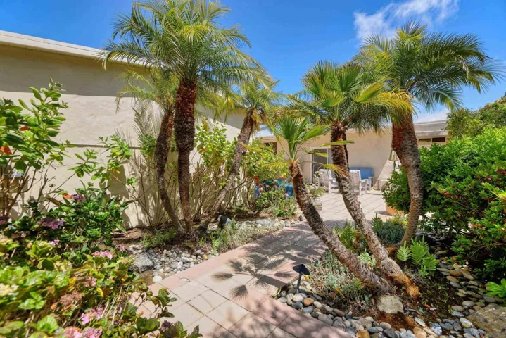 7231 Rue Michael, La Jolla, California 92037