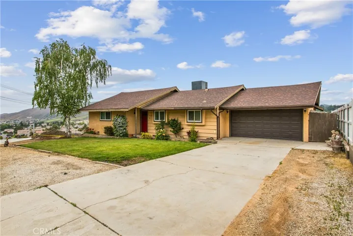 Turnkey One-Level Home!