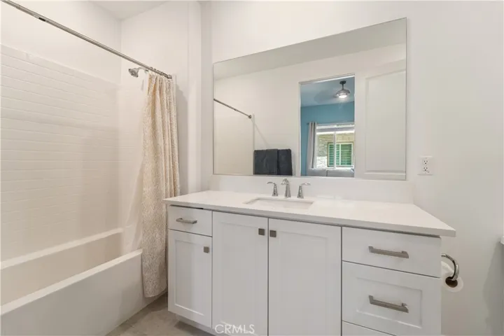 27461 Viero Place, Valencia, California 91381