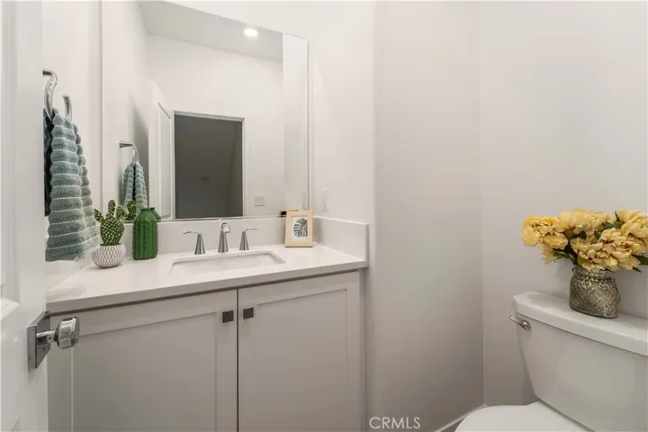 27461 Viero Place, Valencia, California 91381