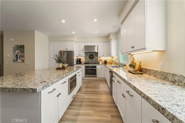 27461 Viero Place, Valencia, California 91381