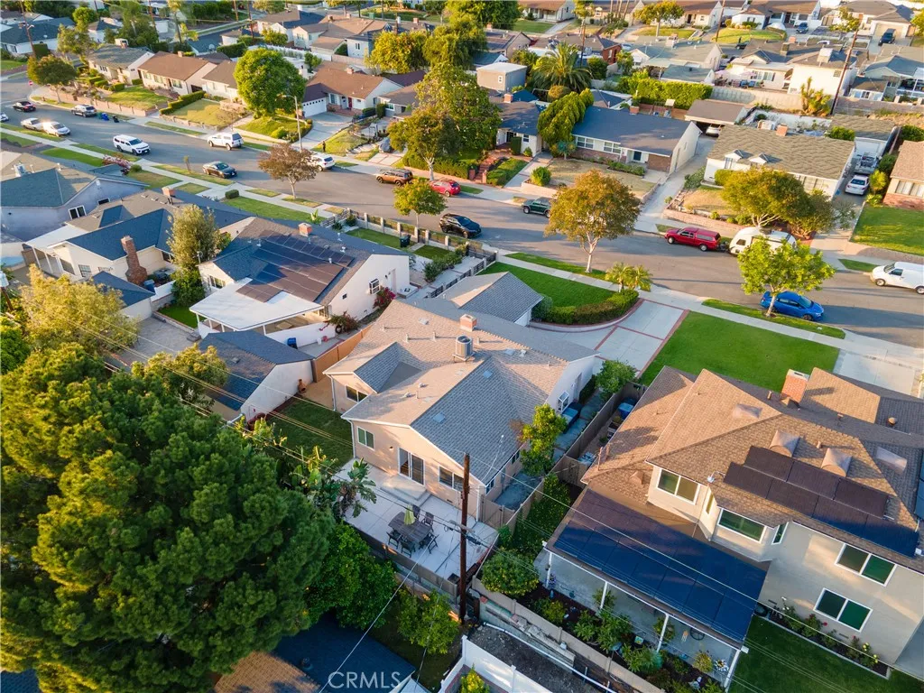 Beautiful quiet peaceful neighborhood with sidewalks and treelined streets