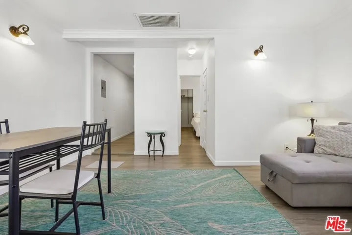 717 Living/Dining