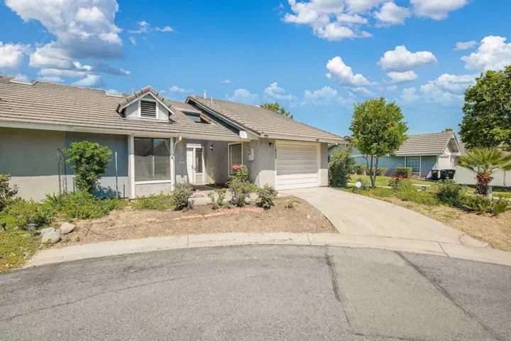 1402 Hancock Cir, San Jacinto, California 92583