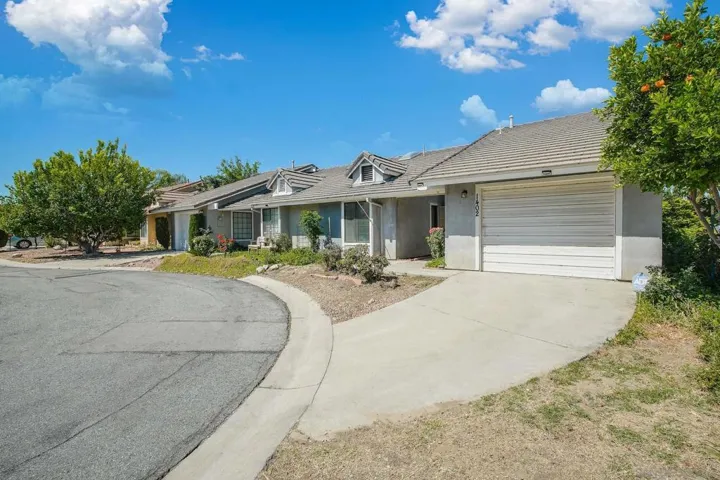 1402 Hancock Cir, San Jacinto, California 92583