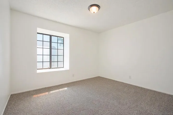 1402 Hancock Cir, San Jacinto, California 92583