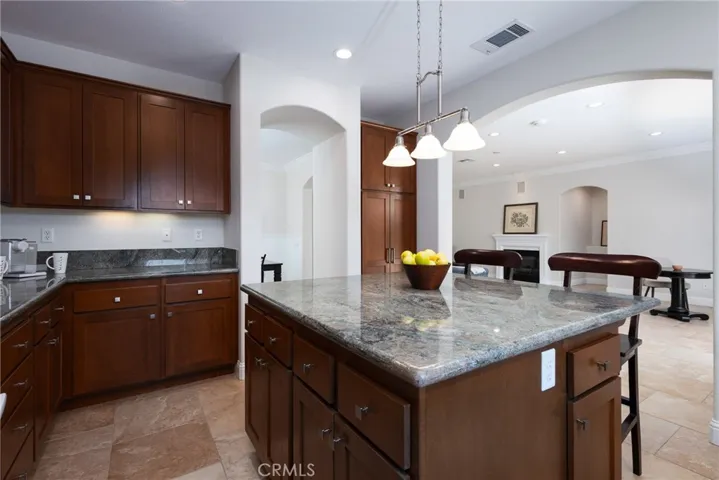 1180 Terrazzo Way, Santa Maria, California 93455